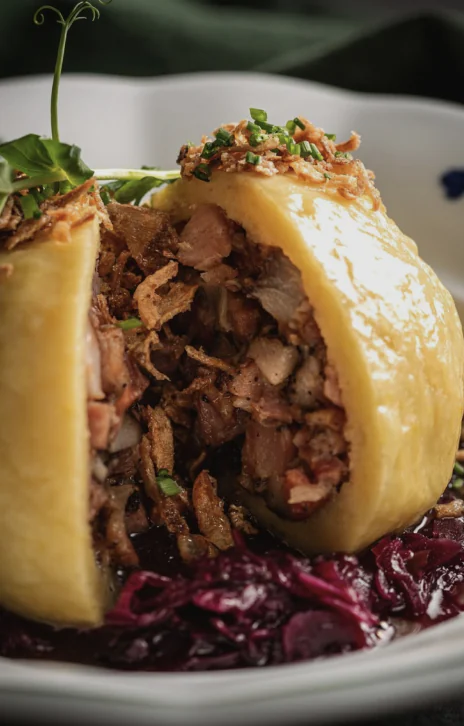 České jídlo v restauraci Plzeňka Carlsbad